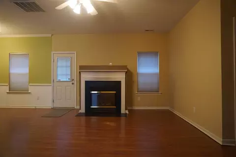 4 Lost Tree Ct, Durham, NC 27703 photo 2