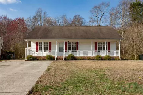 104 Dunnsbee Dr, Garner, NC 27529 photo 3