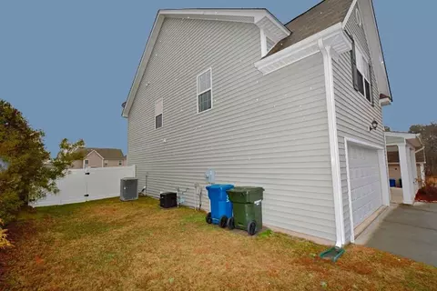 5 Bevel Ct, Durham, NC 27704 photo 2