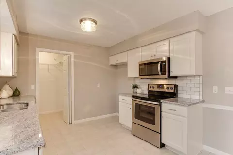 105 Artesian Dr, Garner, NC 27529 photo 8