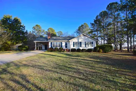 8609 Manns Loop Rd, Apex, NC 27539 photo 2