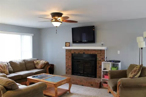 107 Falling Creek Ct, Garner, NC 27529 photo 5