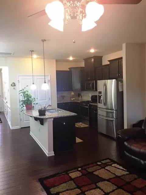 738 Silver Stream Ln, Cary, NC 27519 photo 7