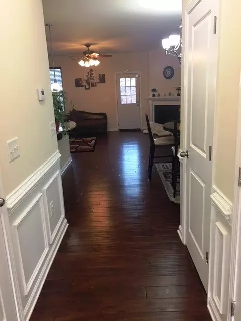 738 Silver Stream Ln, Cary, NC 27519 photo 4