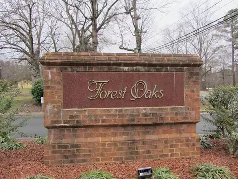 20 Forest Oaks Dr, Durham, NC 27705 photo 2
