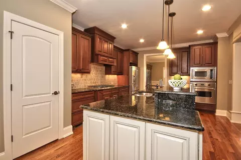 119 Edgewood Dr, Durham, NC 27713 photo 7