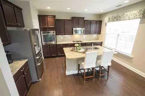 1907 Mostyn Ln, Apex, NC 27502 photo 7