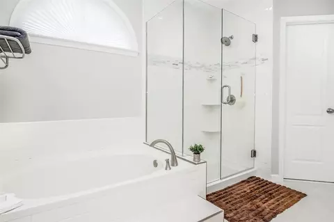 207 Swordgate Dr, Cary, NC 27513 photo 8
