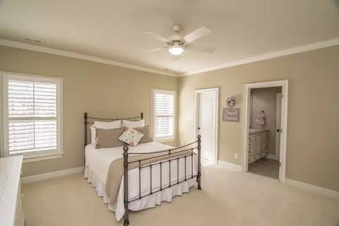 213 Devonhall Ln, Cary, NC 27518 photo 17