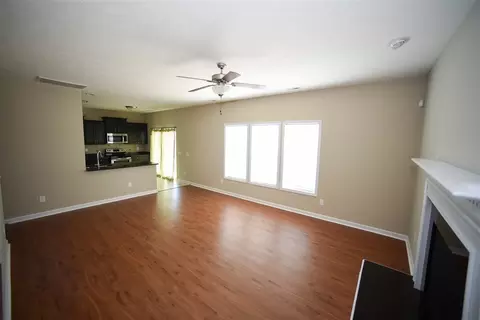 38 Hanson Ct, Bunnlevel, NC 28323 photo 5