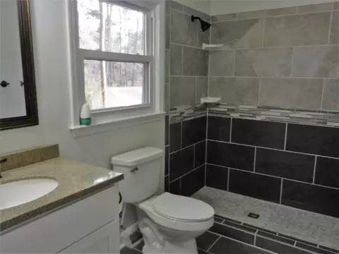 1107 S Crescent Dr, Smithfield, NC 27577 photo 16