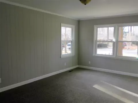 1107 S Crescent Dr, Smithfield, NC 27577 photo 7