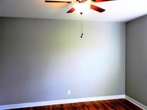 1107 S Crescent Dr, Smithfield, NC 27577 photo 18