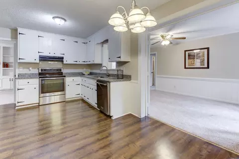 1105 Buckingham Rd, Garner, NC 27529 photo 6
