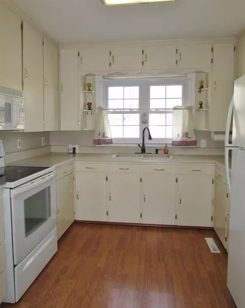 47 Edwin Robertson Rd, Roxboro, NC 27574 photo 5