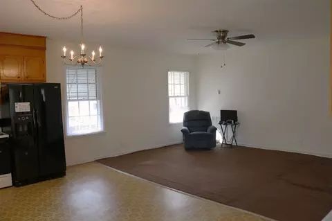 305 W E St, Erwin, NC 28339 photo 13