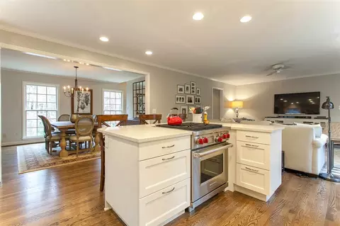 2808 Montgomery St, Durham, NC 27705 photo 8