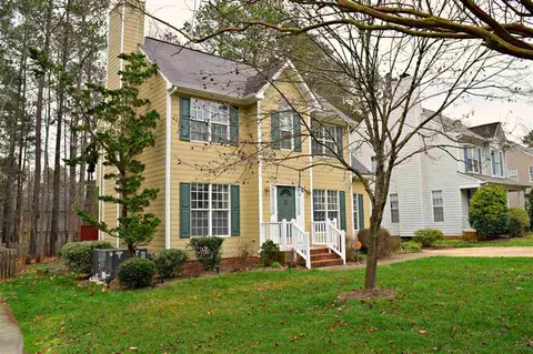 5 Casabelle Ct, Durham, NC 27713 photo 2