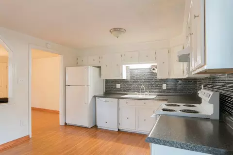 1010 Meadowbrook Dr, Garner, NC 27529 photo 9