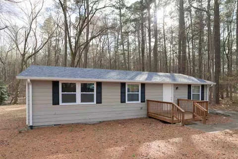 1010 Meadowbrook Dr, Garner, NC 27529 photo 4