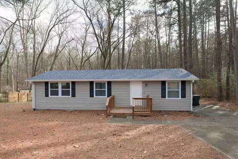 1010 Meadowbrook Dr, Garner, NC 27529 photo 1