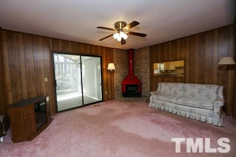 6304 Dello St, Durham, NC 27712 photo 2