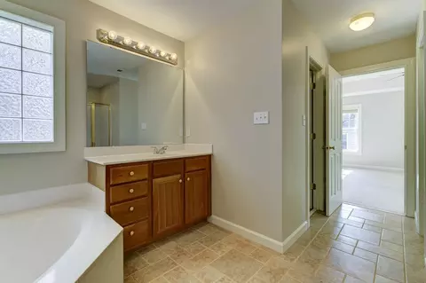 206 Faraday Ct, Cary, NC 27518 photo 17