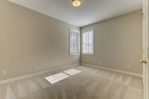 206 Faraday Ct, Cary, NC 27518 photo 5