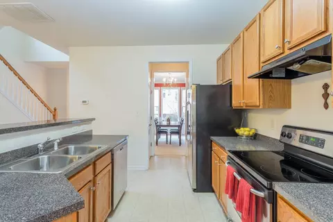 515 Village Loop Dr, Apex, NC 27502 photo 5