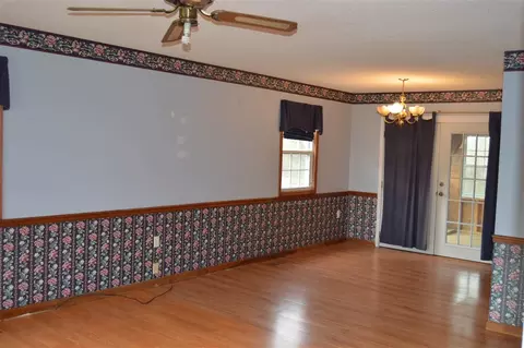 1200 Byrdtown Rd, Benson, NC 27504 photo 5