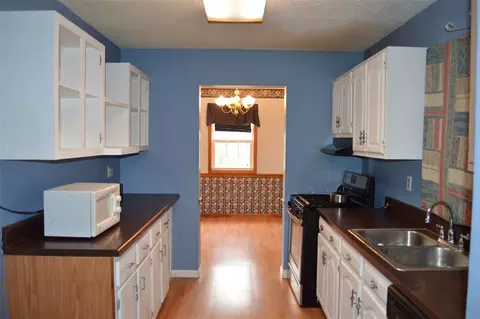 1200 Byrdtown Rd, Benson, NC 27504 photo 4