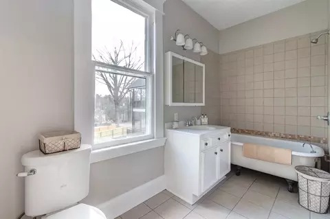 304 E Geer St, Durham, NC 27701 photo 20