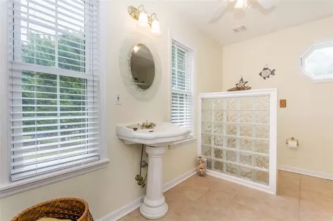 10 Windsor Dr, Angier, NC 27501 photo 6