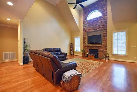 1206 Brookview Dr, Elon, NC 27244 photo 7