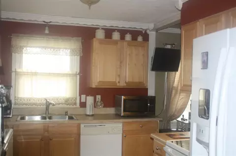 200 Weston Rd, Garner, NC 27529 photo 6