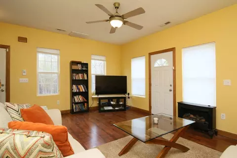 13 Moorefield Ct, Durham, NC 27705 photo 4