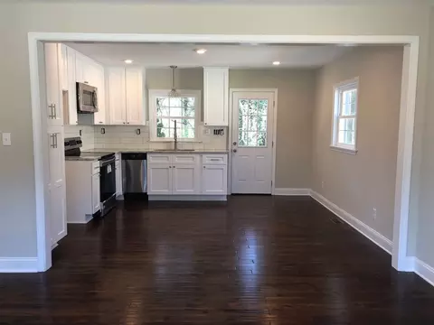 1006 S Plum St, Durham, NC 27707 photo 7