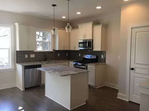 1210 Alma St, Durham, NC 27703 photo 9
