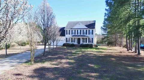 134 Rustic Ln, Smithfield, NC 27577 photo 2
