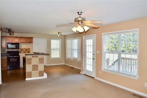 134 Rustic Ln, Smithfield, NC 27577 photo 8