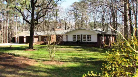 5212 Summit Ridge Dr, Durham, NC 27712 photo 1