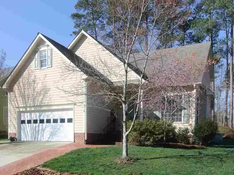 8110 Mackenzie Ct, Durham, NC 27713 photo 1