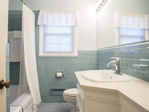 3000 Buckingham Rd, Durham, NC 27707 photo 9