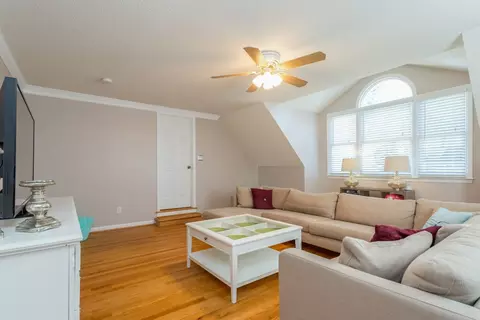 5010 Rolling Meadows Dr, Durham, NC 27703 photo 12