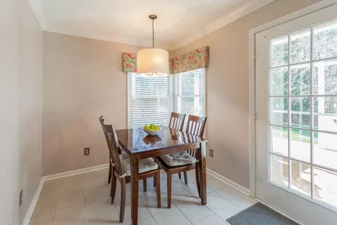 5010 Rolling Meadows Dr, Durham, NC 27703 photo 10