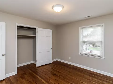 213 Crestview Rd, Raleigh, NC 27609 photo 17