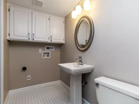 213 Crestview Rd, Raleigh, NC 27609 photo 12