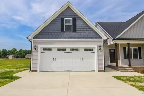 149 Clipper Ln, Smithfield, NC 27577 photo 4