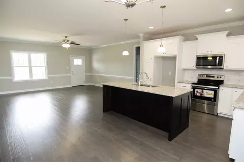 42 Clipper Ln, Smithfield, NC 27577 photo 9