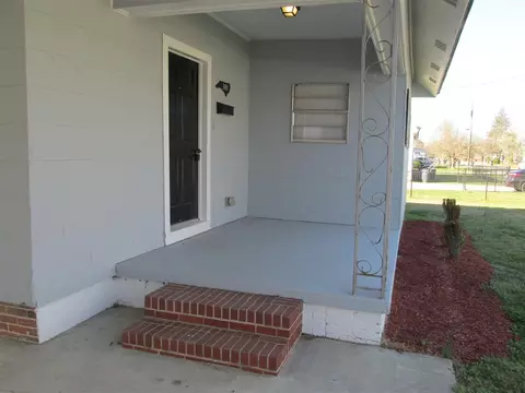 300 S 11th St, Erwin, NC 28339 photo 5